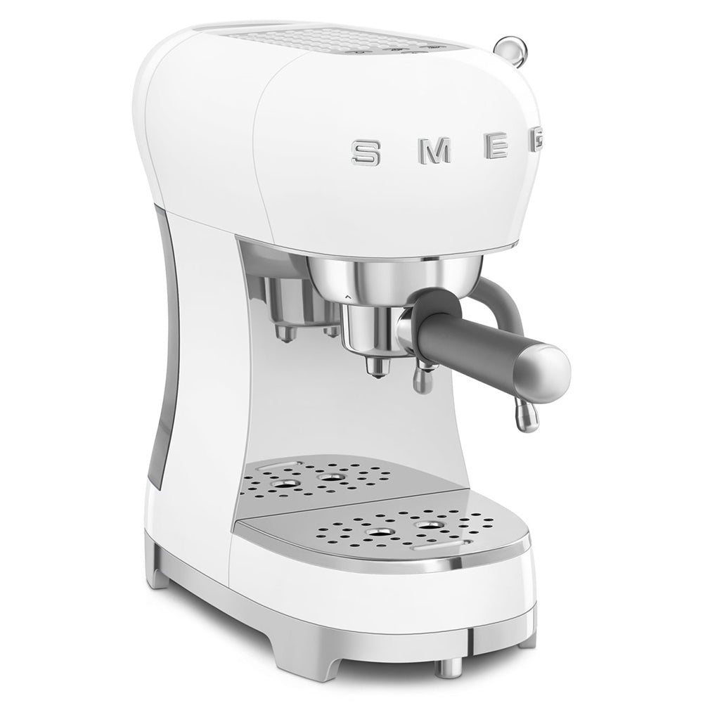 SMEG COFFEE MAKER 50�STYLE WHITE ECF02WHEU